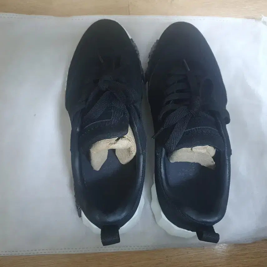 [BUNJANG] Hermes Black Sneakers Men's / 에르메스 스니커즈 블랙