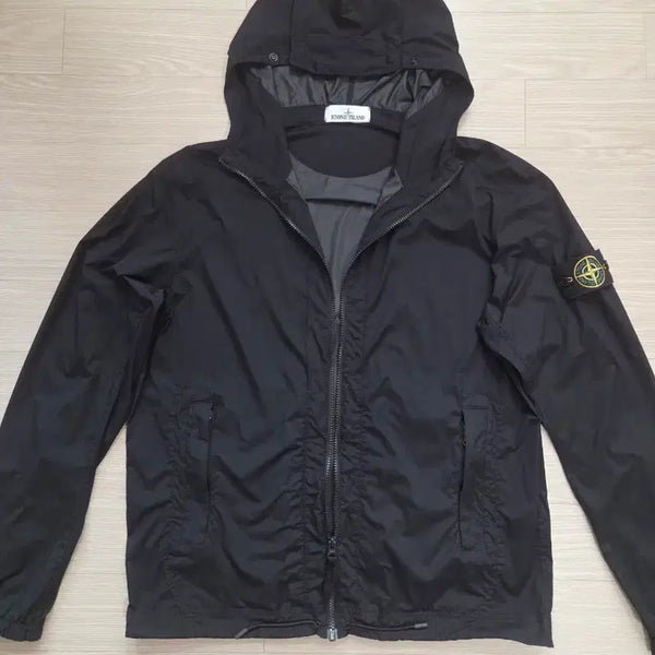 [BUNJANG] Stone Island Skin Touch Nylon TC Hooded Jacket Black / 스톤아일랜드 스킨 터치 나일론 TC 후드 자켓 블랙