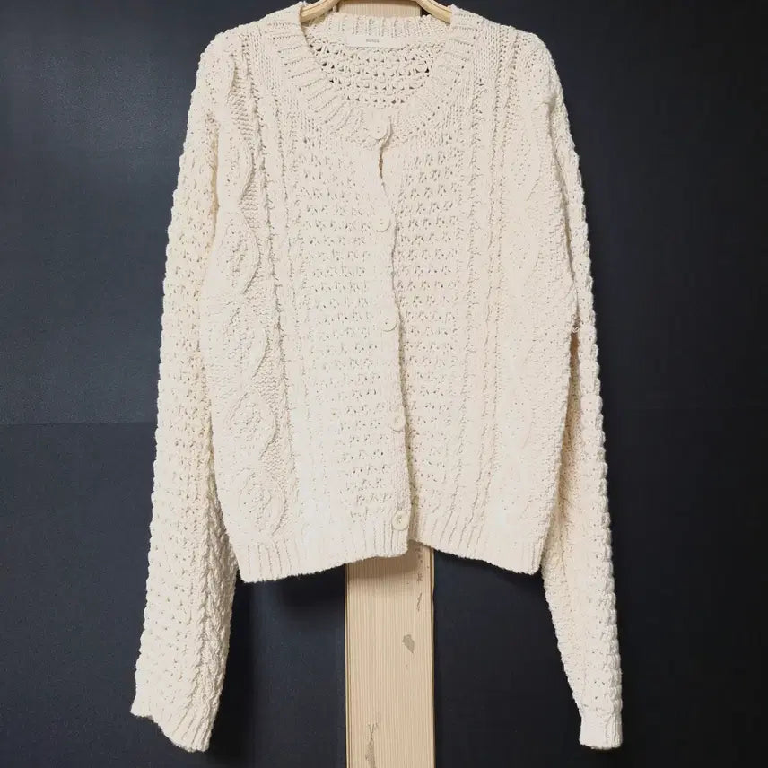 [BUNJANG] OUNCE Raccoon Wool Blend Cable Knit Cardigan (Fits 55-77) / 진짜만원 55~77 OUNCE 라쿤 케이블가디건