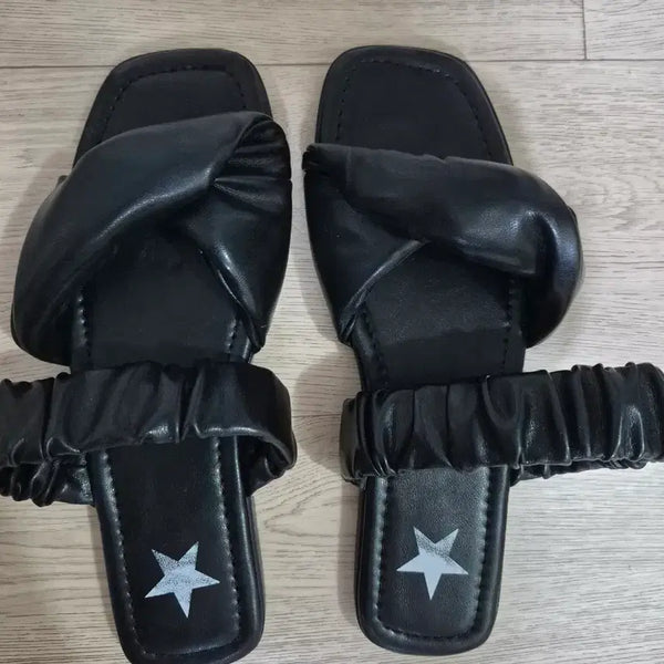 [BUNJANG] Black Twisted Star Detail Mule Slippers - Size 240 / 블랙 꼬임 별 포인트 뮬 슬리퍼 240
