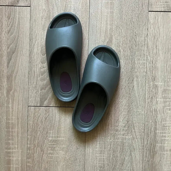 [BUNJANG] Saint Satin Acupressure Slippers (Olive) / 세인트새틴 지압 슬리퍼 (올리브) (새상품)