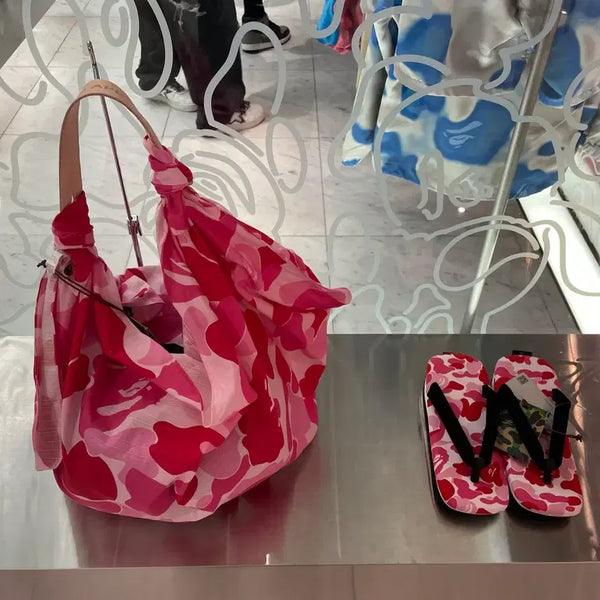 [BUNJANG] Bape Pink Shoulder Bag / Bape pink 숄더백