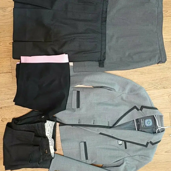 [BUNJANG] School Uniform Set (Jacket, 2 Skirts, Pants, Gym Shorts) / 교복 세트 (자켓, 치마2, 바지, 체육복)