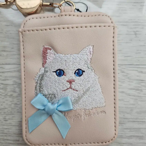 [BUNJANG] White Cat Embroidery Reel Pass Card Holder / 흰 고양이 자수 릴패스 카드 지갑 새제품 가격인하