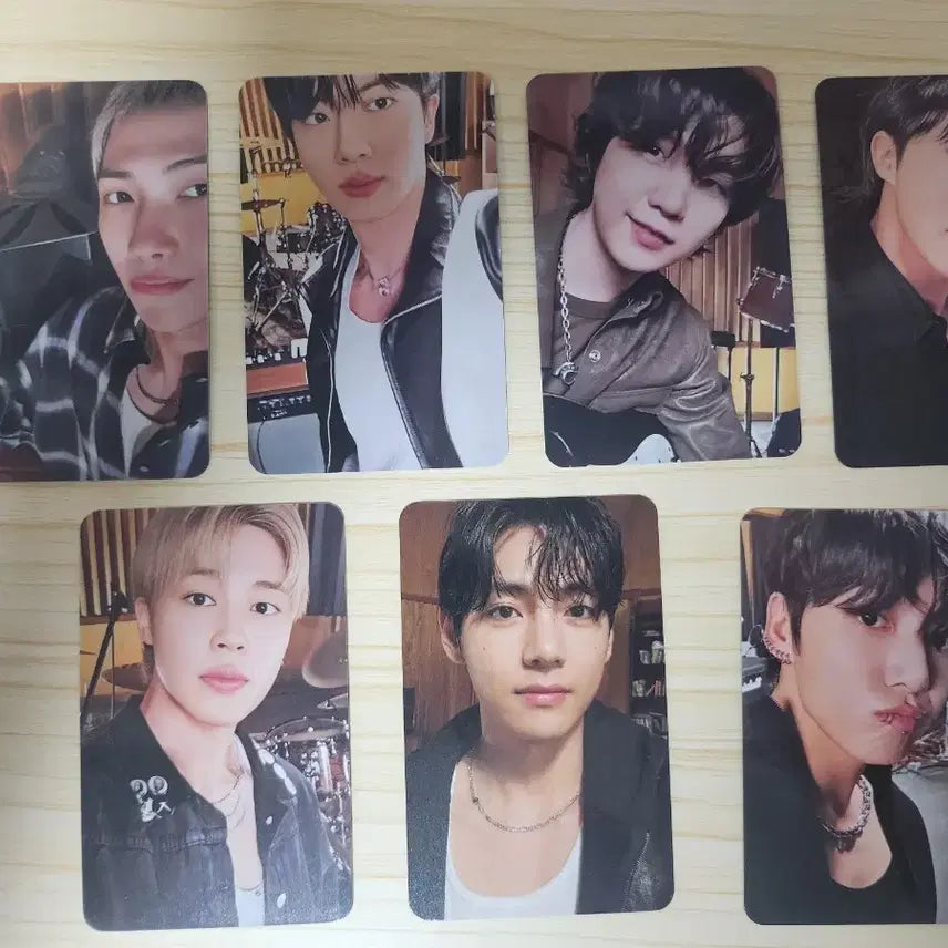[BUNJANG] BTS Photocard 7 Types (Unsealed, Individual Sleeves) / 방탄소년단 BTS 포토카드 7종 (개봉 후 개별슬리브)