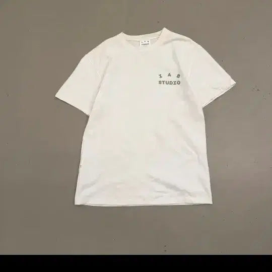 [BUNJANG] IAB Studio T-Shirt White M / 아이앱 스튜디오 반팔티 화이트 m