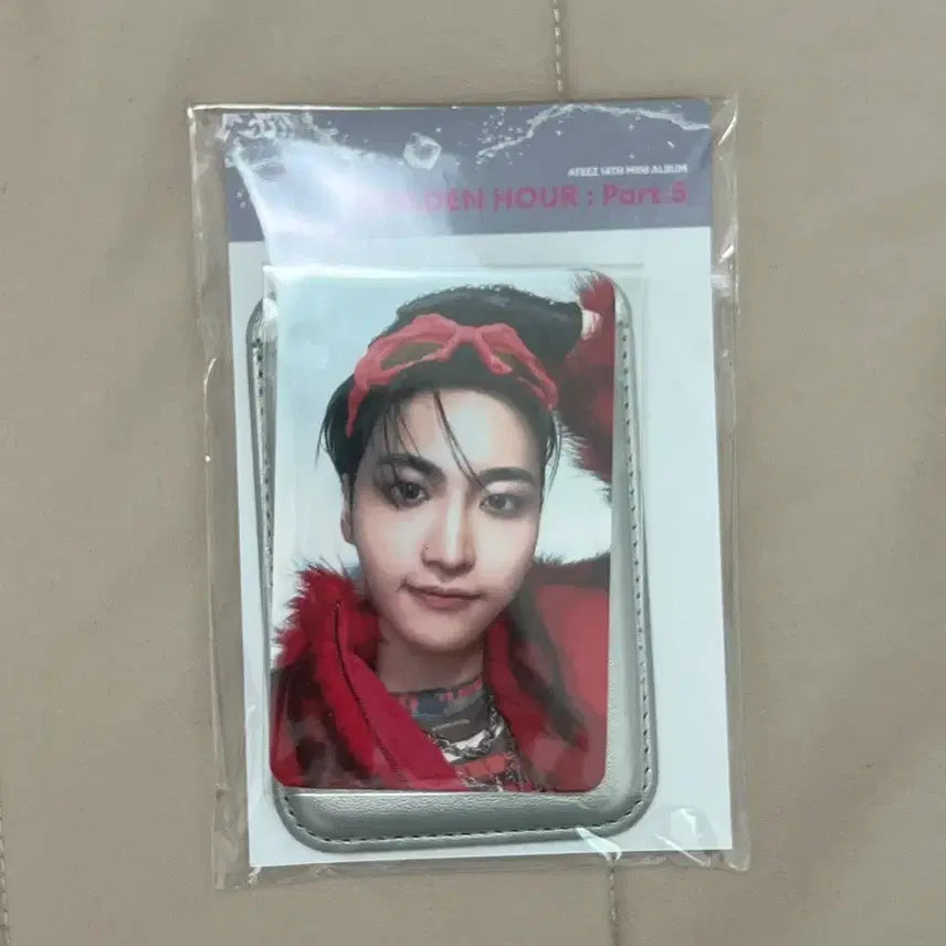 [BUNJANG] ATEEZ Seonghwa GOLDEN HOUR: Part.5 Magnetic Card Holder / 에이티즈 팝업 카드홀더 성화