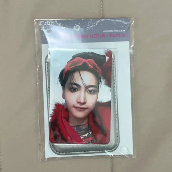 [BUNJANG] ATEEZ Seonghwa GOLDEN HOUR: Part.5 Magnetic Card Holder / 에이티즈 팝업 카드홀더 성화