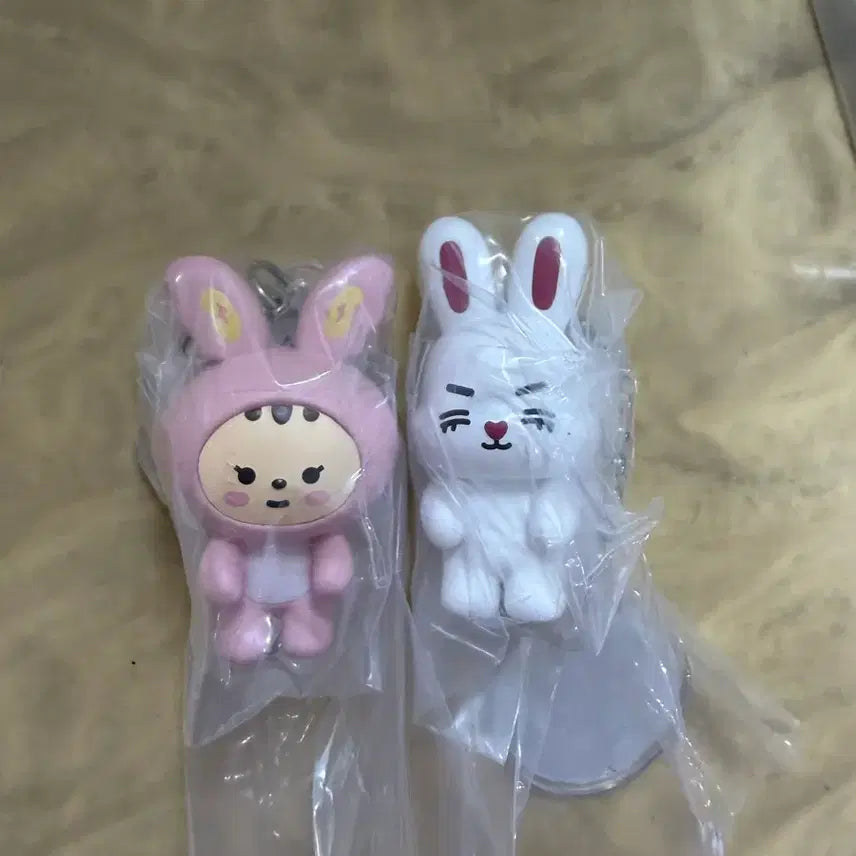 [BUNJANG] SEVENTEEN Mini Tin Daerong Gacha / 세븐틴 미니틴 대롱 가챠