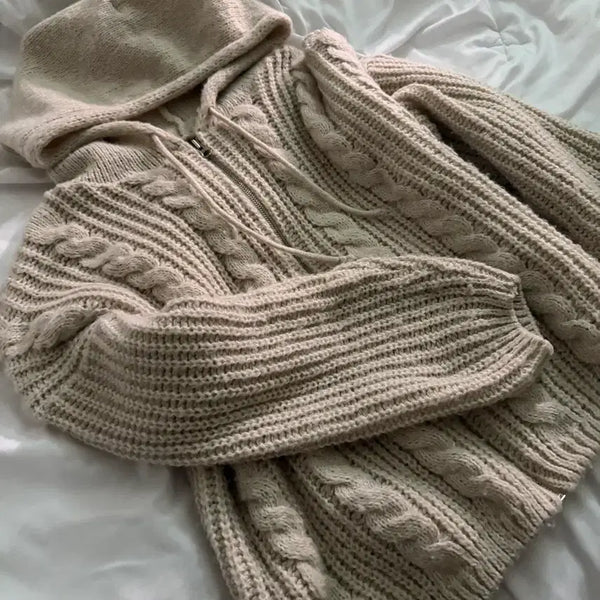 [BUNJANG] Cable Knit Hooded Cardigan Oatmeal Beige / 케이블 니트 폭닥 후드 가디건 오트밀베이지 에이블리