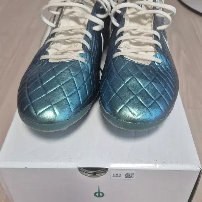 [BUNJANG] Tiempo Emerald Football Boots Size 275 / 티엠포 에메랄드 275
