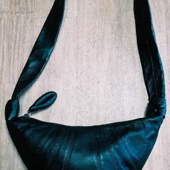 [BUNJANG] Lemaire Croissant Bag Small Black Leather / (정품)르메르 크루아상백 스몰사이즈