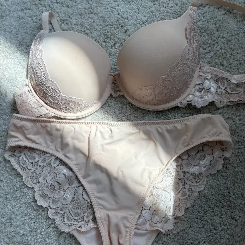 [BUNJANG] Lace Bra Panty Set Light Beige Pink / 레이스 브라 팬티 세트 연한 베이지핑크