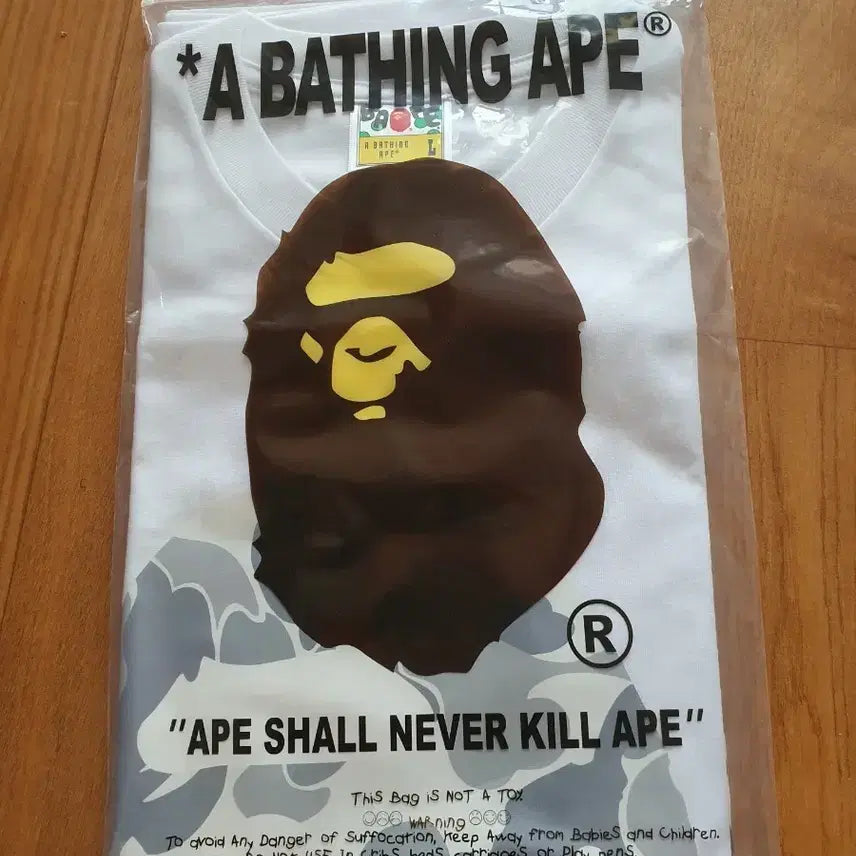 [BUNJANG] BAPE Short Sleeve T-Shirt White L / 베이프 반팔티 화이트 L