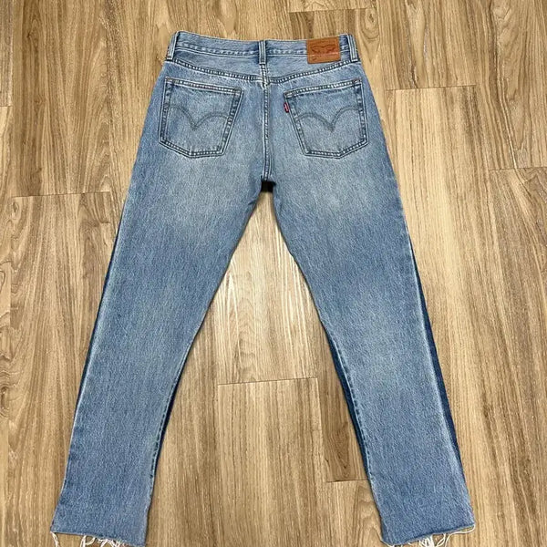 [BUNJANG] Levi's 501 Side Print Straight Fit Jeans - Women's Size 30 / 리바이스 501 사이드 나염 청바지 30 우먼스
