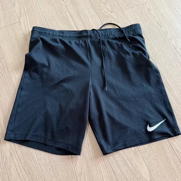 [BUNJANG] Nike Swoosh Dri-FIT Shorts / 나이키 스우시 드라이핏 반바지