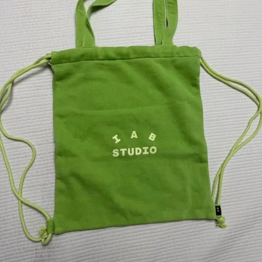 [BUNJANG] IAPP STUDIO String Bag Apple Green / 아이앱스튜디오 스트링백 가방(새상품)