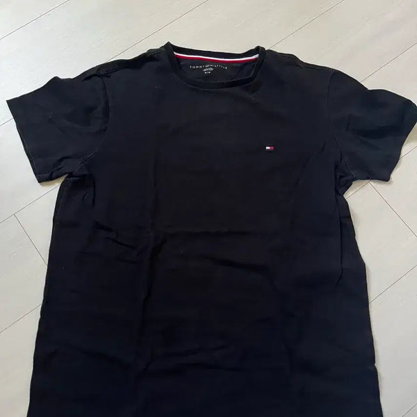 [BUNJANG] Tommy Hilfiger Cotton Short Sleeve T-Shirt Black S / 타미힐피거 면 반팔 티셔츠 블랙 S