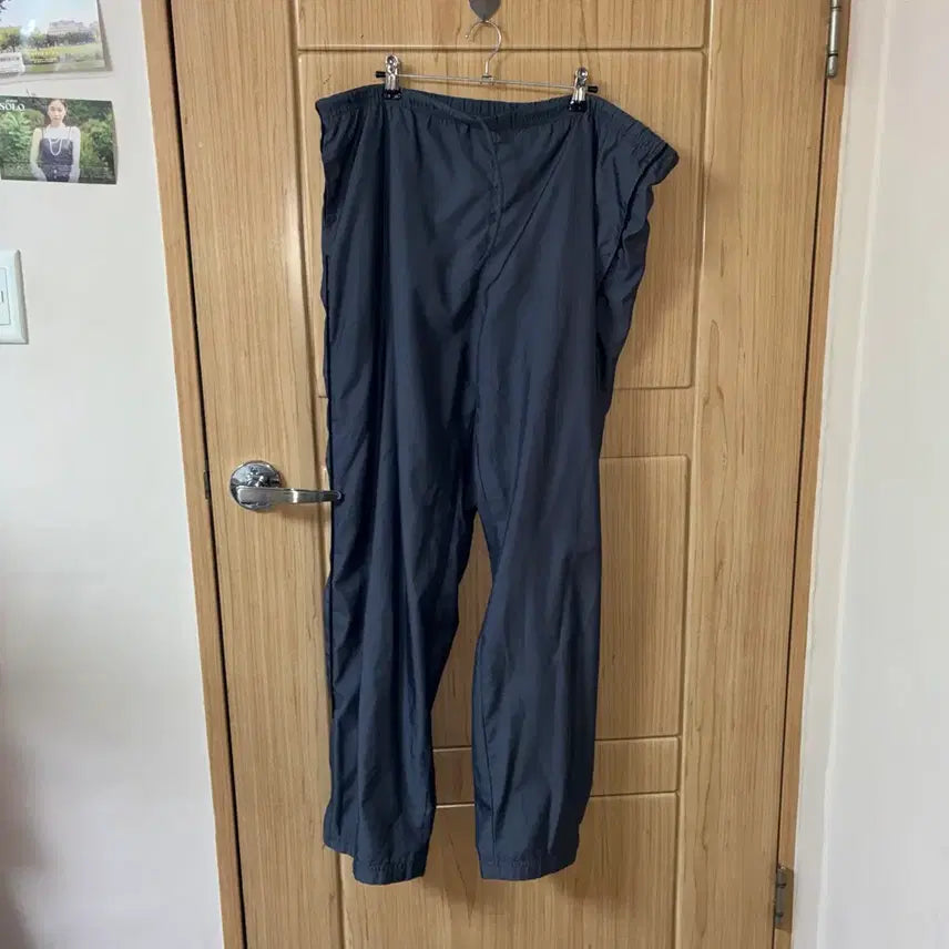 [BUNJANG] Men's Navy Jogger Training Pants Size 31 / Sale 31