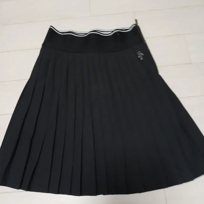 [BUNJANG] Castelbajac Pleated Golf Skirt / 까스텔바작 골프 플리츠 스커트 1