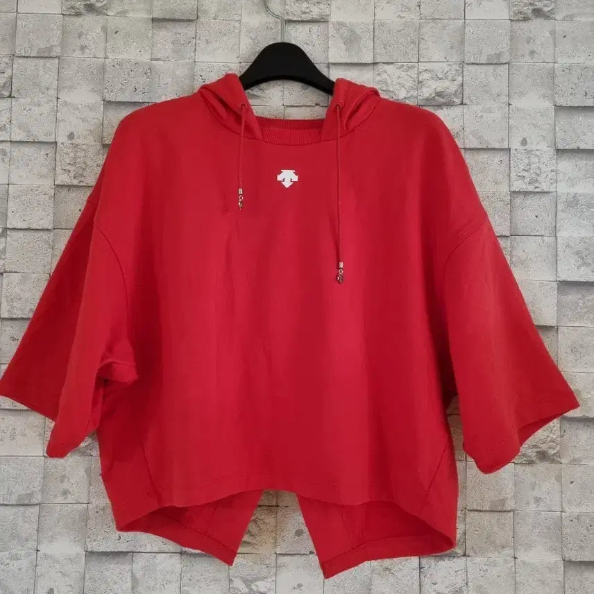 [BUNJANG] Descente Red Hooded Top / 데상트 레드 후드 상의