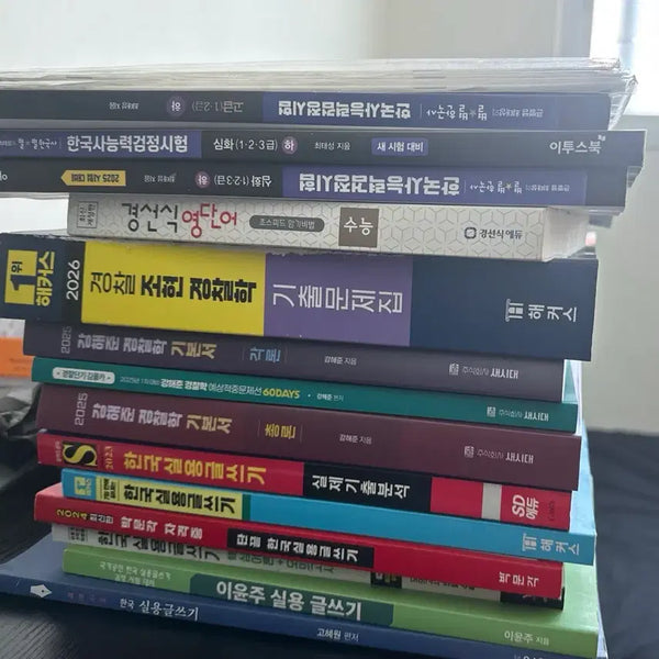 [BUNJANG] Korean History, Police Practical Writing, Gyeongseon-sik English Vocabulary, Hackers TOEIC Books / 한국사경찰실용글쓰기경선식영단어해커스토익 새상품