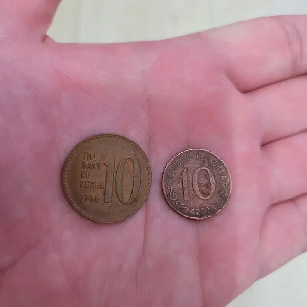 [BUNJANG] 1959 10 Won Coin & 1966 10 Won Coin - First Year Issues / 최초년도 1959년 10환 최초년도1966년 / 10원.(수집용).