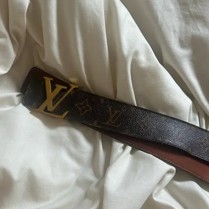 [BUNJANG] Louis Vuitton Monogram Belt with Gold Buckle / 루이비통 모노그램 벨트