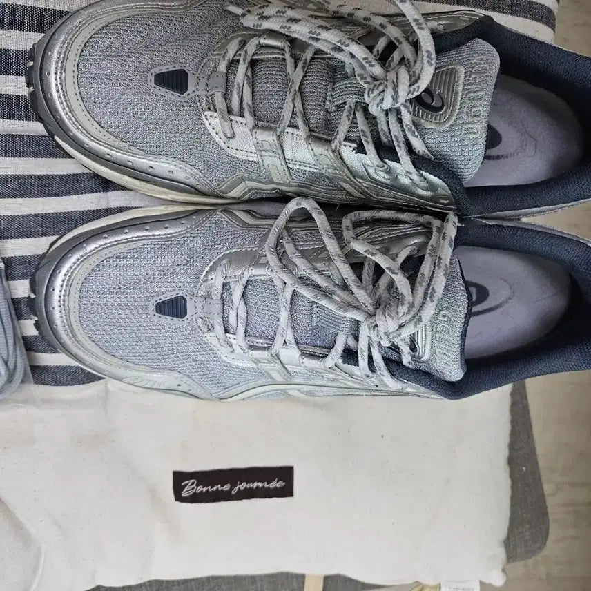 [BUNJANG] Asics Gel 1090 Piedmont Grey (Size 30.5) / 아식스 젤 1090 피드몬트 그레이 305사이즈