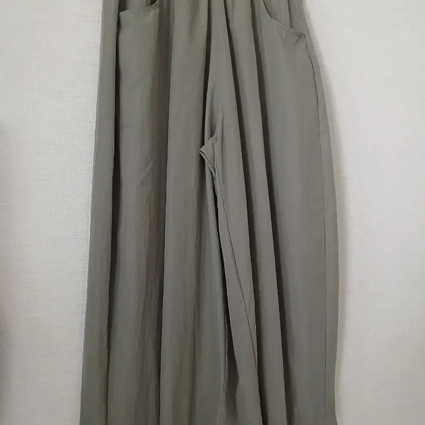 [BUNJANG] Women's Wide-Leg Pants Olive Green / 여성 와이드 팬츠 올리브 그린