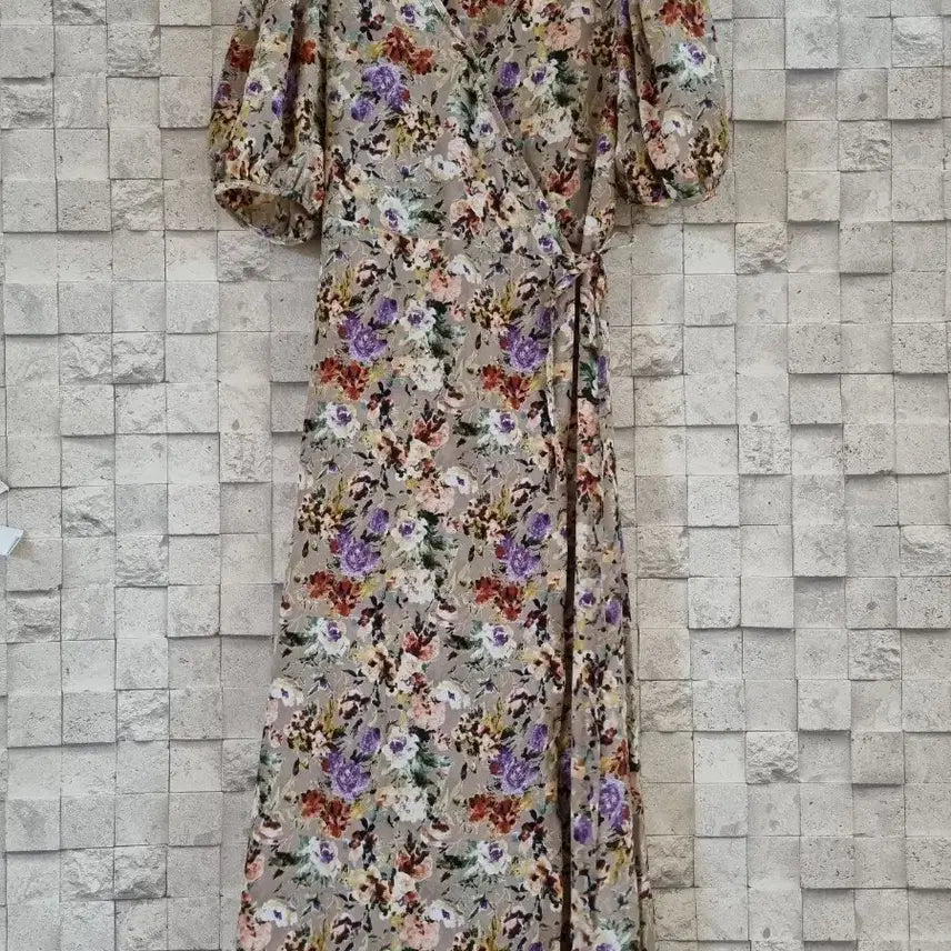 [BUNJANG] Floral Print Wrap Style Long Dress / 꽃무늬 패턴 랩스타일 롱원피스