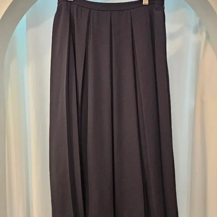 [BUNJANG] Beanpole Pleated Midi Skirt / 빈폴 스커트