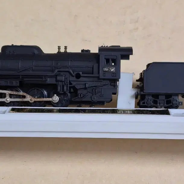 [BUNJANG] Eidai Co. Japan Railway 100th Anniversary D51 Steam Locomotive Model / 일본철도 100주년 기념D51 기관차 모형