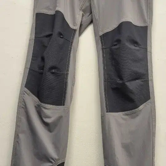 [BUNJANG] NEPA Stretch Trekking Pants / 30) NEPA  스트레치 트레킹 팬츠 새상품