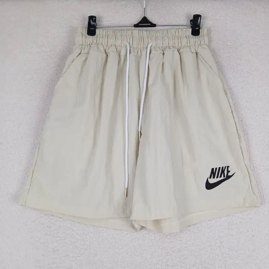 [BUNJANG] Women's Nylon Banding Shorts Beige (Size 55-66) / 여성 나일론 밴딩 반바지 베이지(55~66)