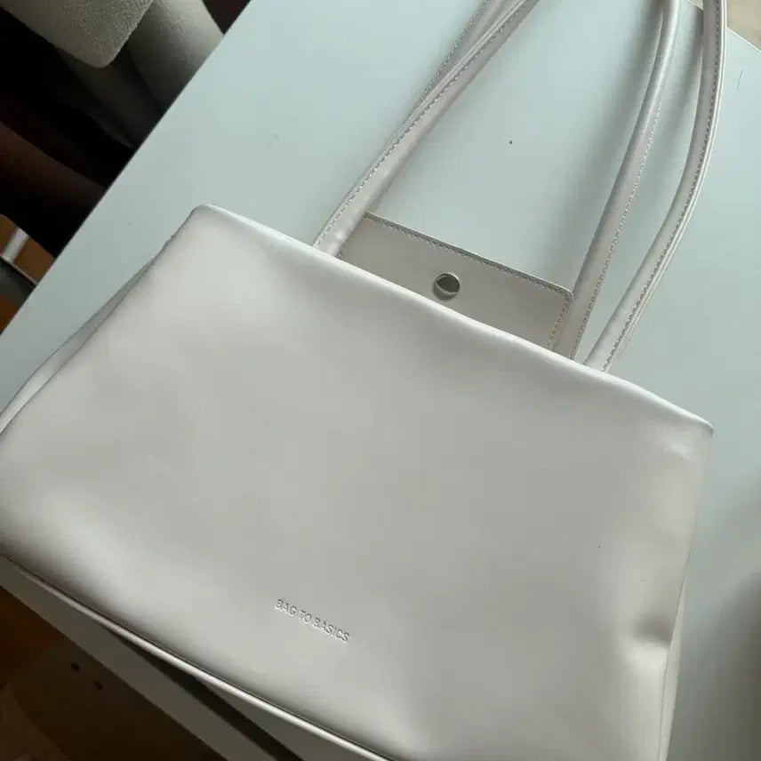 [BUNJANG] BAG TO BASICS Shoulder Bag Pale Beige / BAG TO BASICS 숄더백 페일베이지