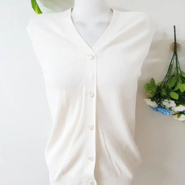 [BUNJANG] G Studio 24ss Sleeveless Summer Knit Button Vest Ivory / g스튜디오 24ss 슬리브리스 여름니트 단추조끼 아이보리