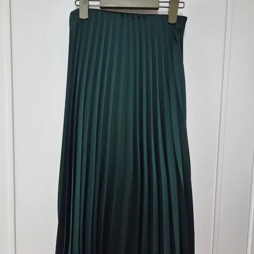 [BUNJANG] THE GRAY Deep Green Pleated Midi Skirt / THE  GRAY  딥그린 플리츠 미디 스커트