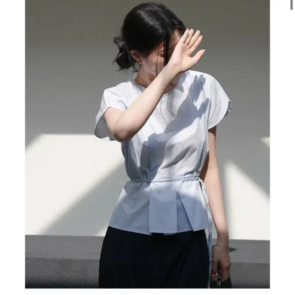 [BUNJANG] uur Fran Half Blouse Sky Blue / uur 유유알 프랑 하프 블라우스 스카이 블루