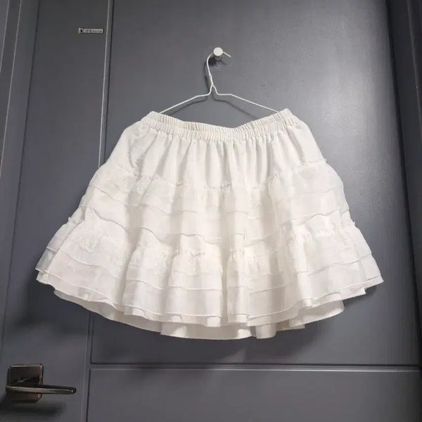 [BUNJANG] Flared Skirt with Built-in Shorts / 속바지 달린 캉캉 풍성한 플레어 스커트. 댄스.등등 .55ㅡ77