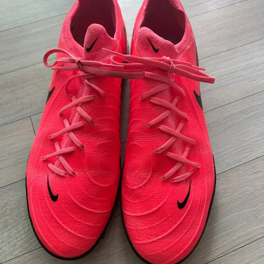 [BUNJANG] Nike Phantom GX2 TF Soccer Cleats (Size 280) / 나이키 팬텀gx2 tf 280 풋살화