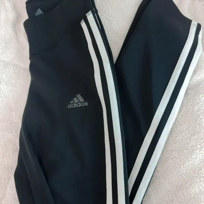 [BUNJANG] Adidas 3-Stripes Leggings Black XS / 아디다스 삼선 레깅스 블랙 XS