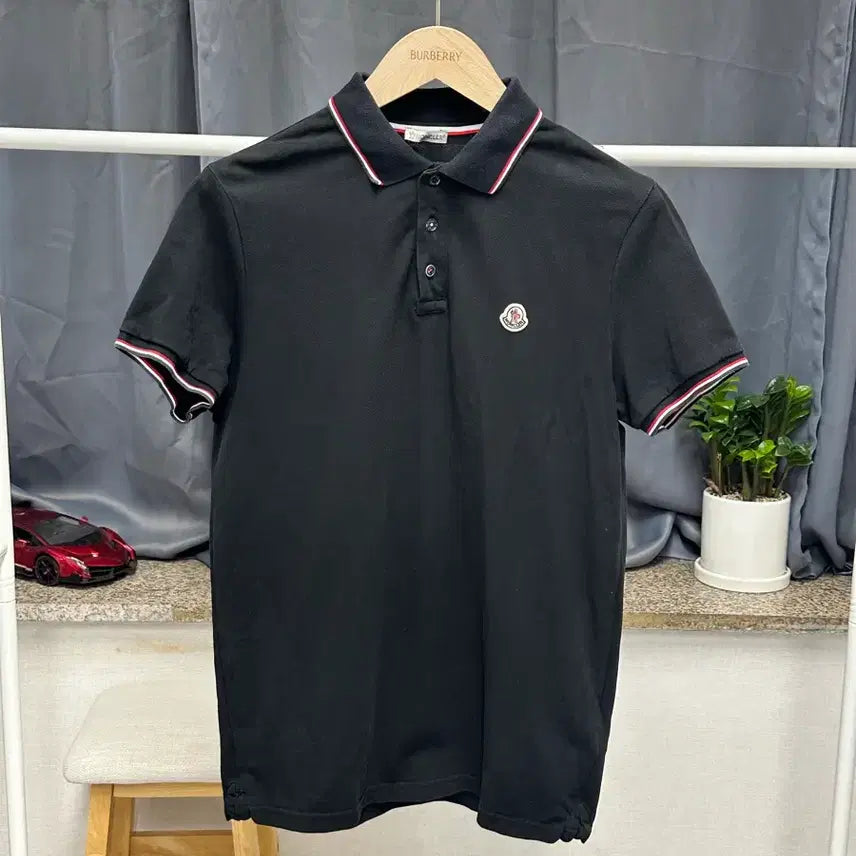 [BUNJANG] Moncler Authentic Men's Black Short Sleeve Polo T-Shirt Size 95 / [ 몽클레어 ] 정품 / 남성95 / 블랙 반팔 카라티