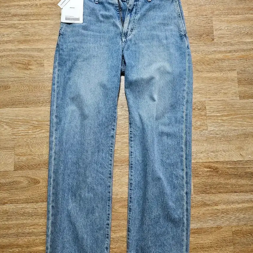 [BUNJANG] Pottery Straight Mid Blue Jeans Size 2 / 포터리 스트레이트 미드블루 2사이즈
