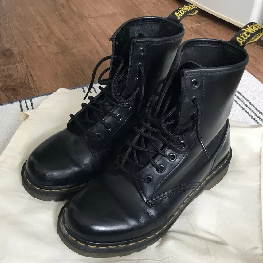 [BUNJANG] Dr. Martens 1460 Smooth Black Boots / 닥터마틴 1460 스무스 유광 블랙 워커