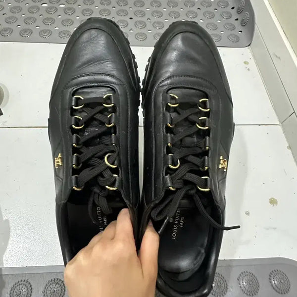 [BUNJANG] Louis Vuitton Leather Logo Sneakers Black 280 / 루이비통 가죽 로고 스니커즈 블랙 280