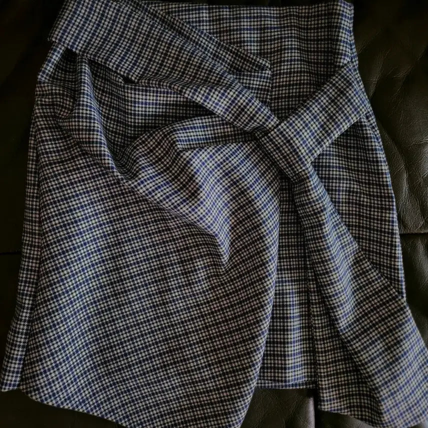 [BUNJANG] Blue Plaid Skirt (Size S) / 파란색 체크무늬 치마