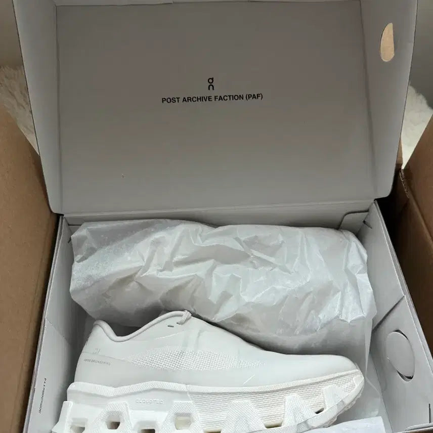 [BUNJANG] On Running Cloudmonster Hyper White Running Shoes / <새상품> 온 파프 클라우드몬스터 하이퍼 화이트 온러닝