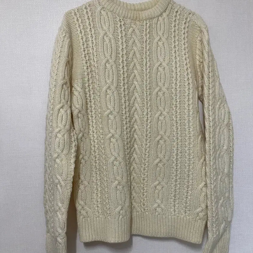 [BUNJANG] Spao Ivory Knit Sweater / 스파오 아이보리 니트 판매