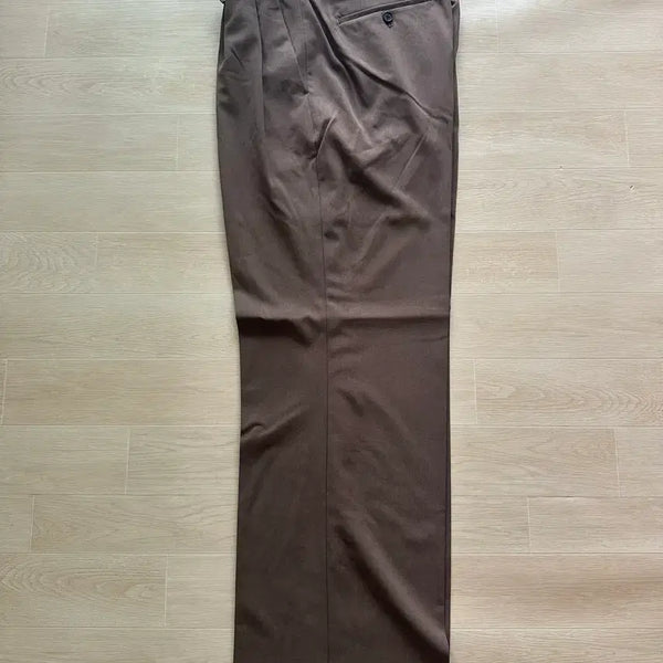 [BUNJANG] Musinsa Standard Real Wide Hidden Banding Slacks (Brown, Size 32) / 무신사스탠다드 리얼와이드 히든밴딩 슬랙스(브라운 32)